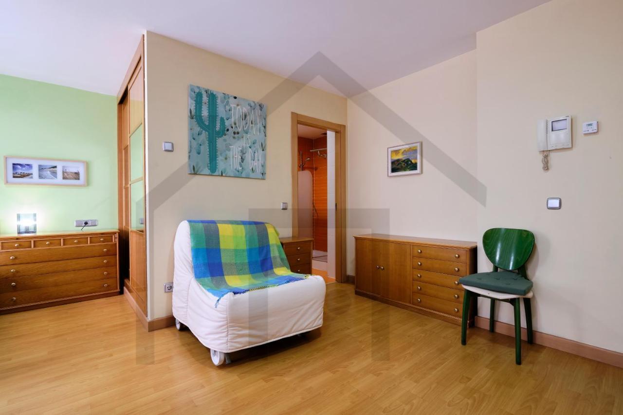 Loft En Oviedo - Ideal Para 3 Personas Luaran gambar