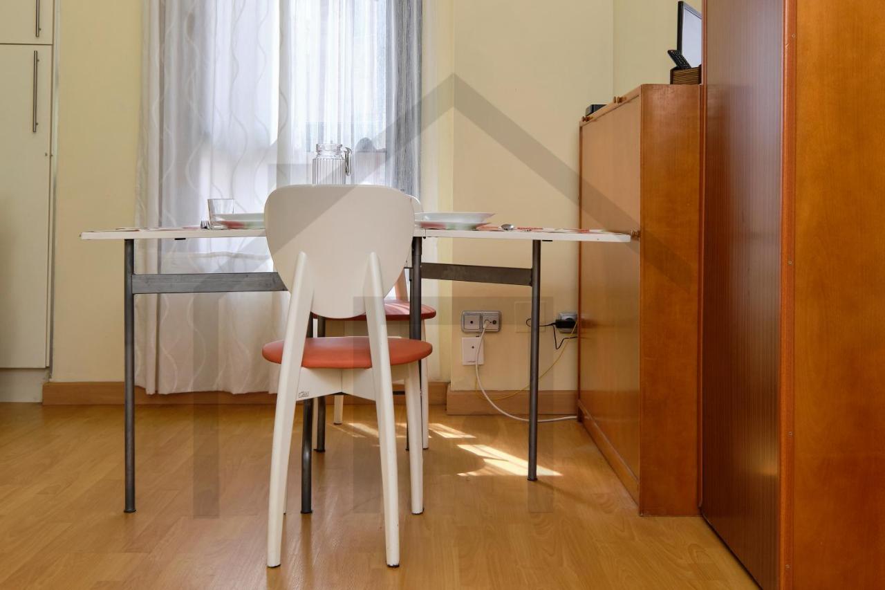 Loft En Oviedo - Ideal Para 3 Personas Luaran gambar