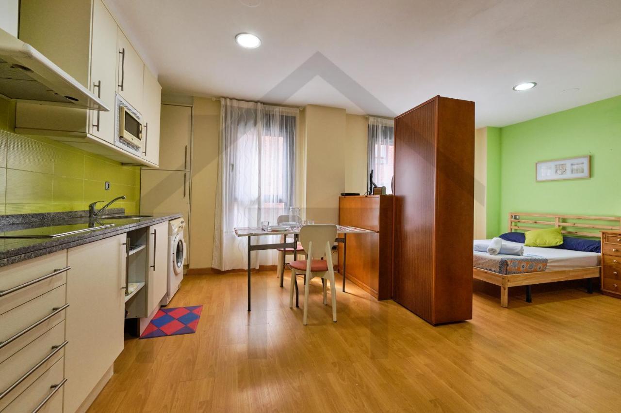 Loft En Oviedo - Ideal Para 3 Personas Luaran gambar